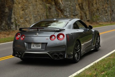 深圳宝安区1急用钱找生意贷款公司靠谱吗全方位解析